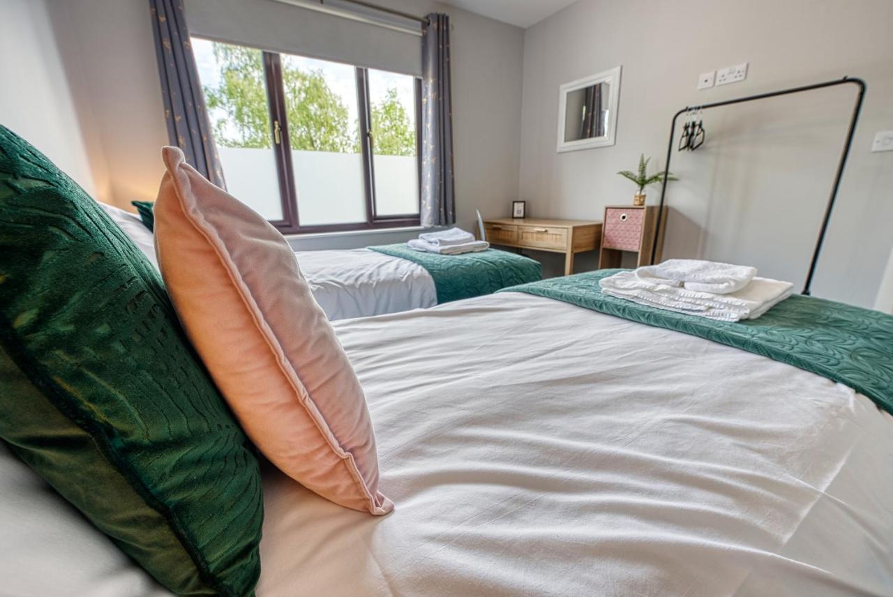 Holiday home Close To A46 Centre Sleeps 6, 5 Beds Ensuite Free Wi-fi Queens House Inspire Homes *